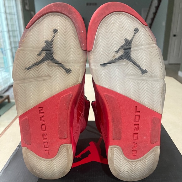 Men’s Air Jordan 5 Retro ‘Red Suede’ -2017 - Picture 8 of 11